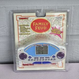 Tiger Electronic LCD Game Family Feud Survey Book 7-583-1 Handheld Vintage 1997